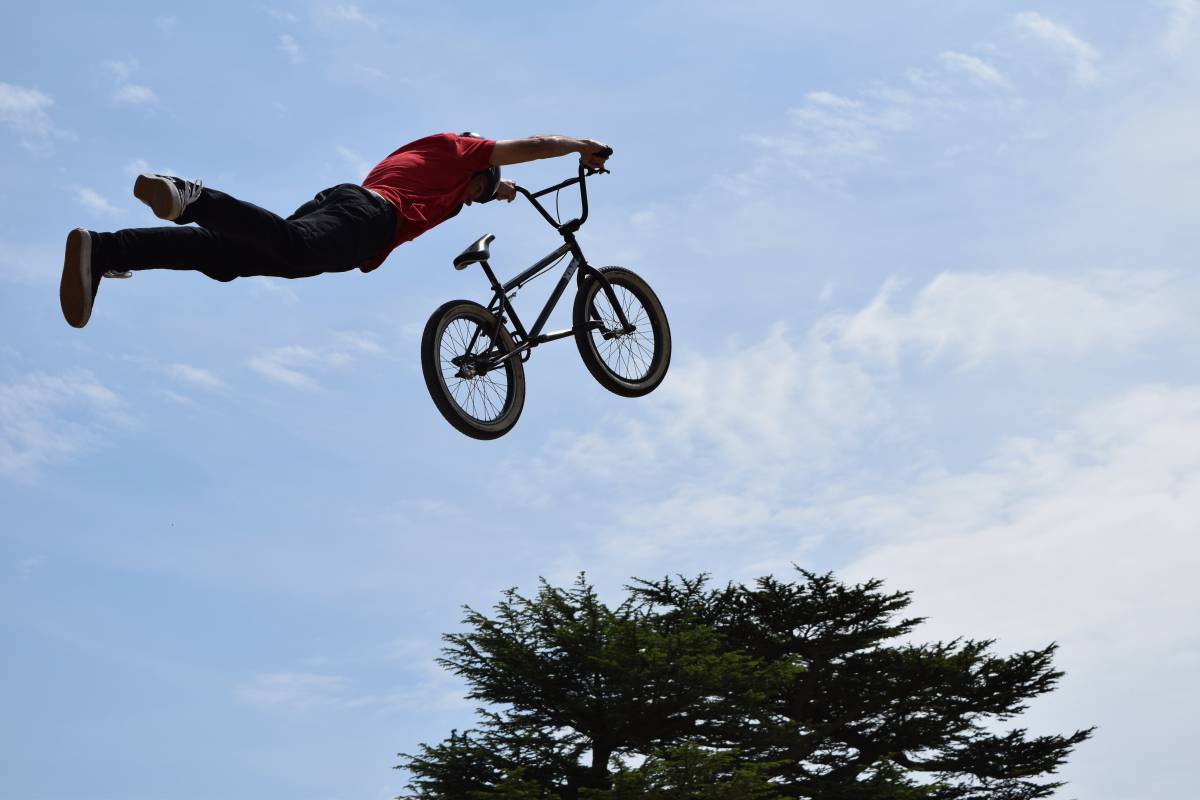   air  vehicle  action  extreme sport 