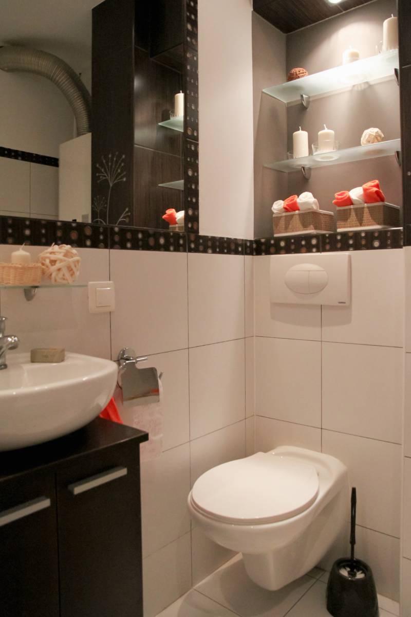   house  floor  decoration  toilet  room 