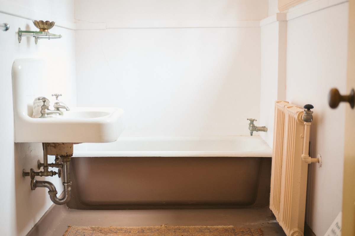 bathtub beige panel heater brown