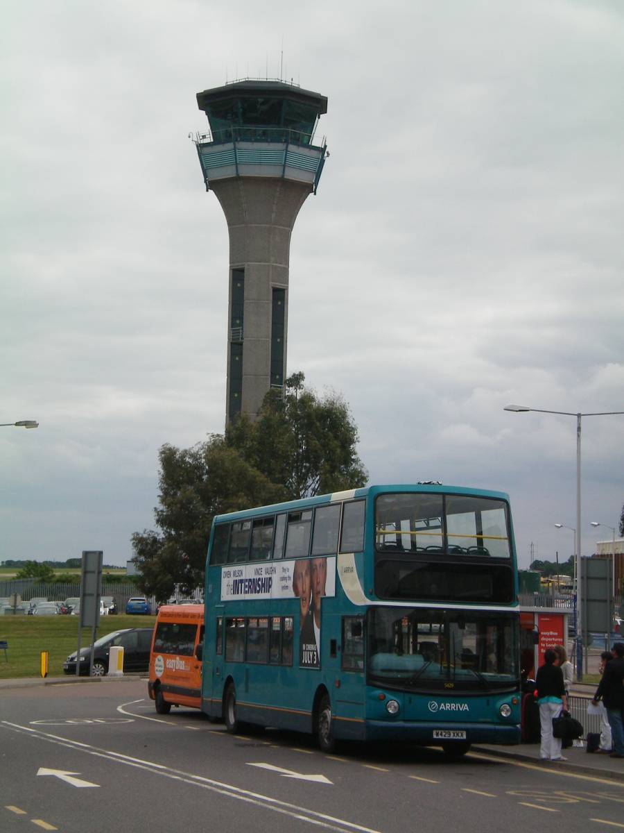   column  public transport  bus  london  luton 