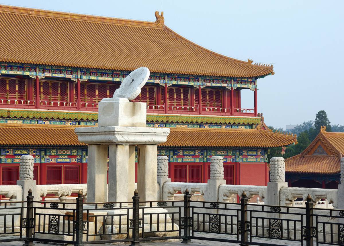   building  travel  place of worship 
