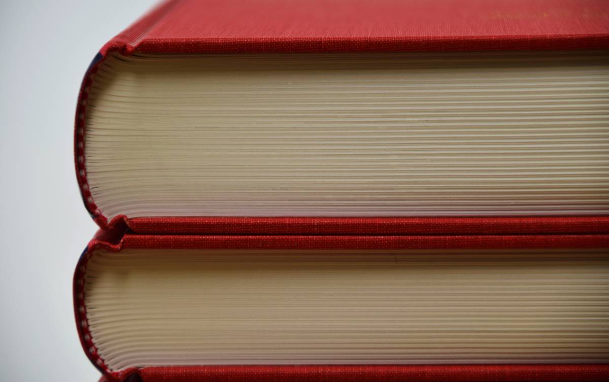   read  wood  reading  red  color  education 