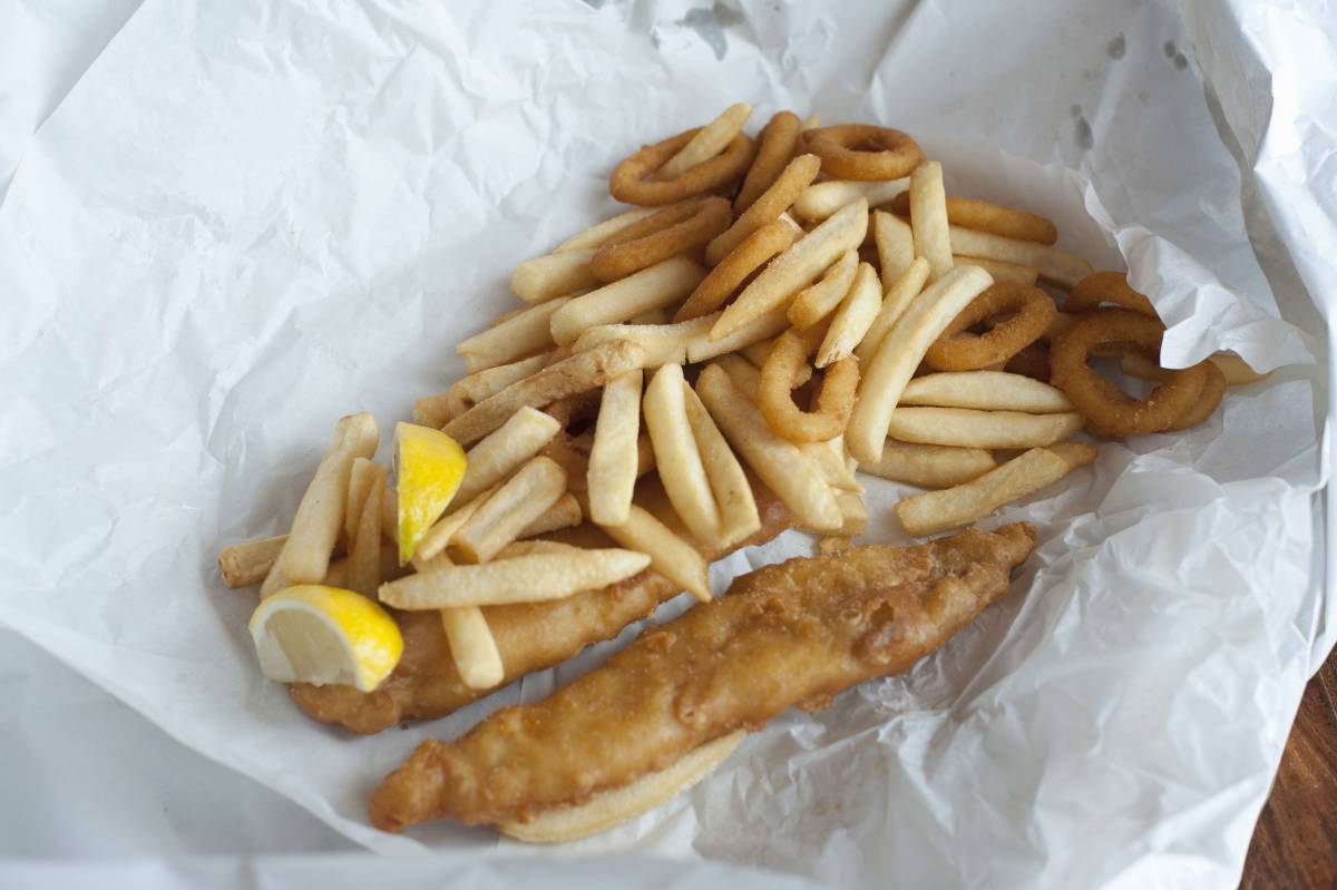 Fried fish and chips 