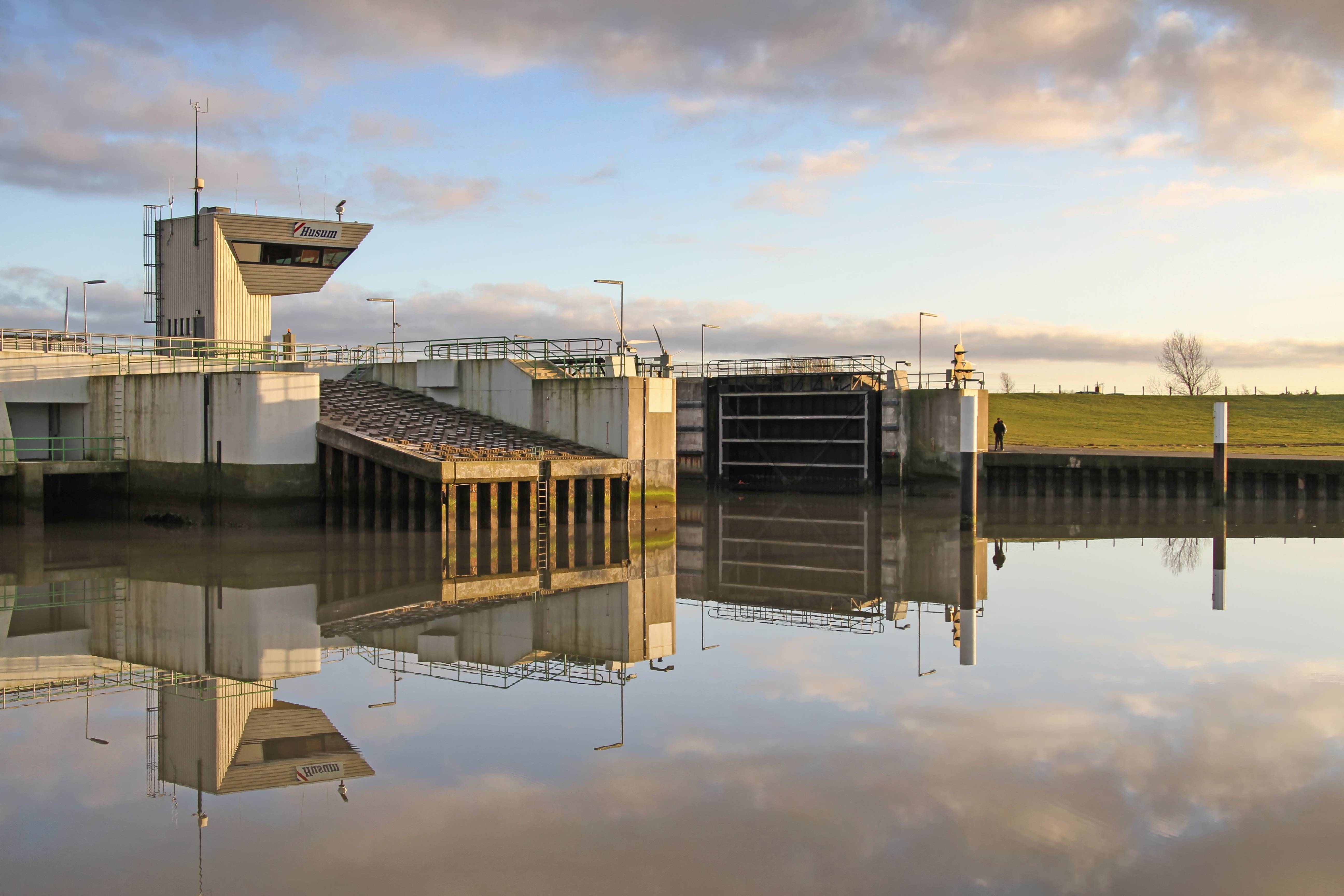 Dock Structure Morning Pier Reflection Image Free Photo