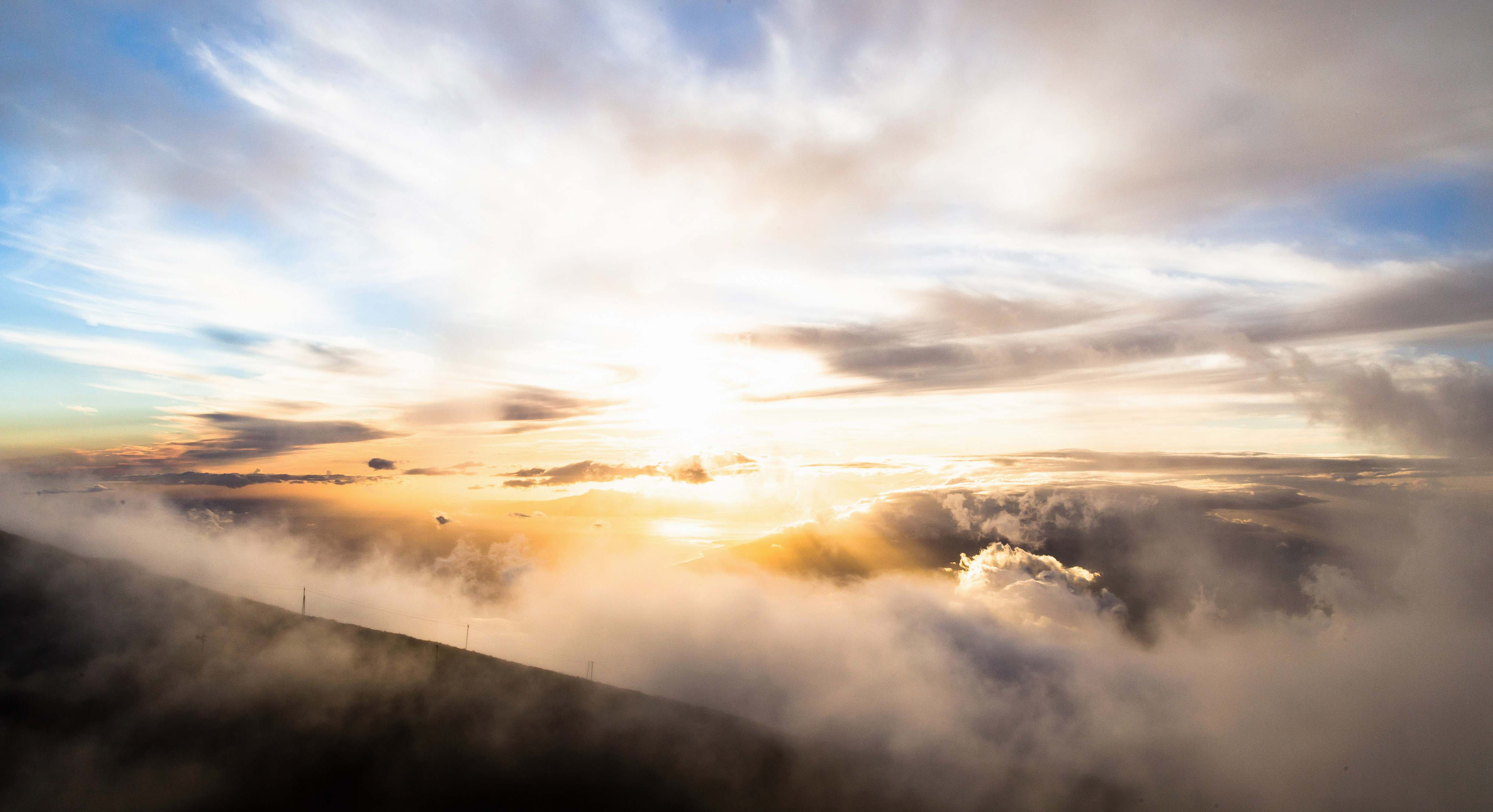 Clouds And Sun In Haleakalā National Park, Kula, Hawaii Image Free Photo