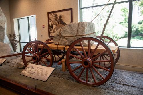 Cart lugging large stones around image - Freephoto 