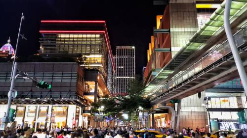  pedestrian  architecture  street  crowd 